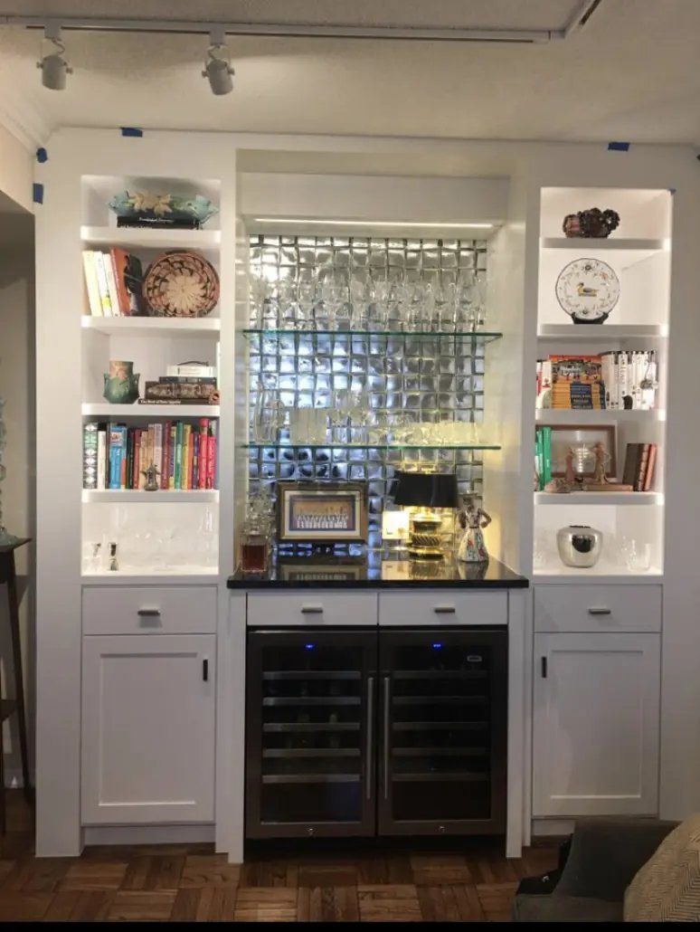 Mini Bar